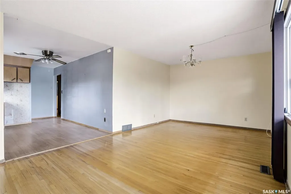 2078 Mcara Street Regina SK S4N 2V6