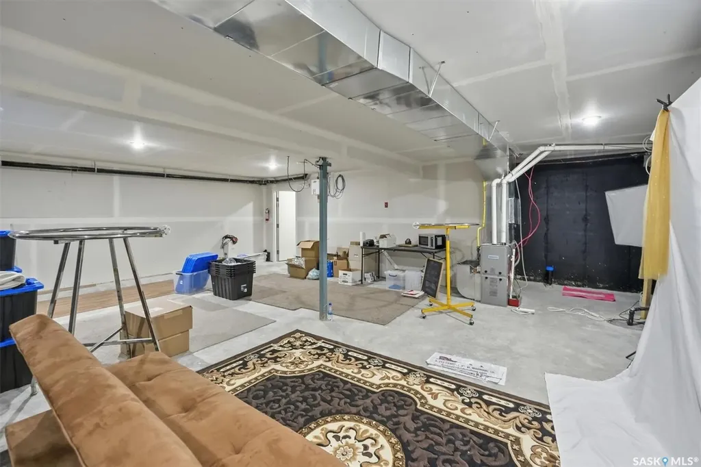 212 Central Street Warman SK S0K 0A1