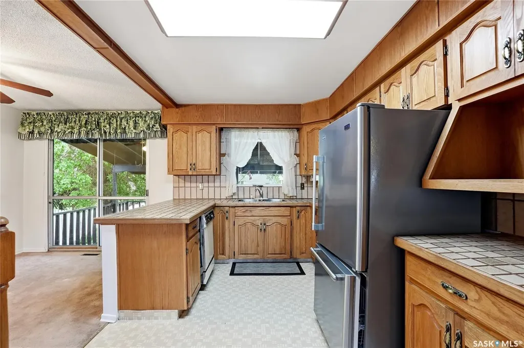 6007 4th Street Rosthern SK S0K 3R0