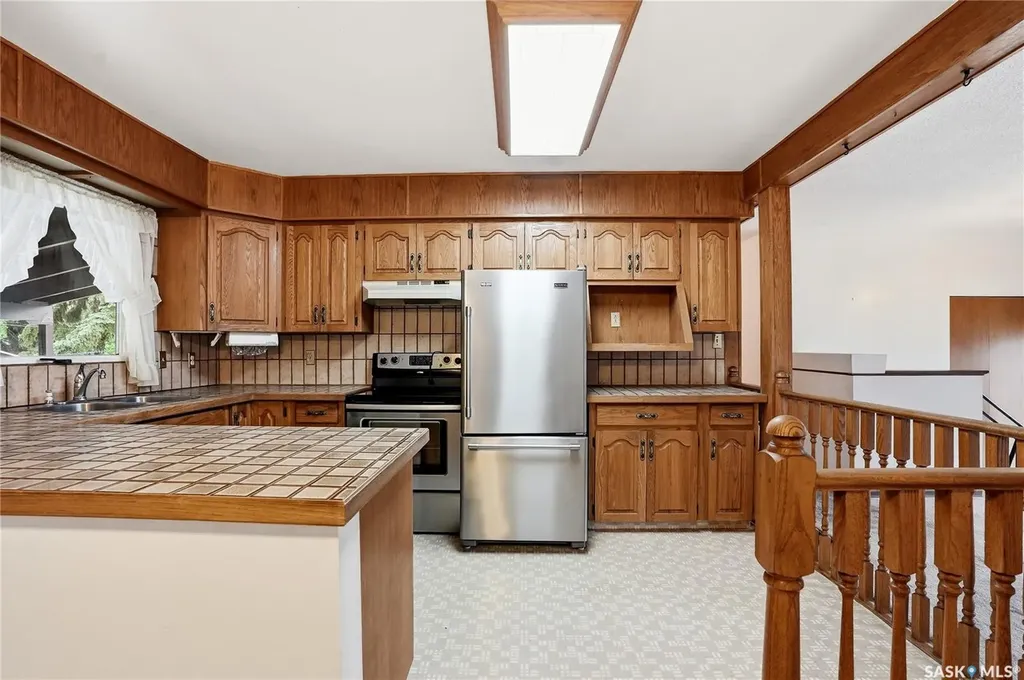 6007 4th Street Rosthern SK S0K 3R0