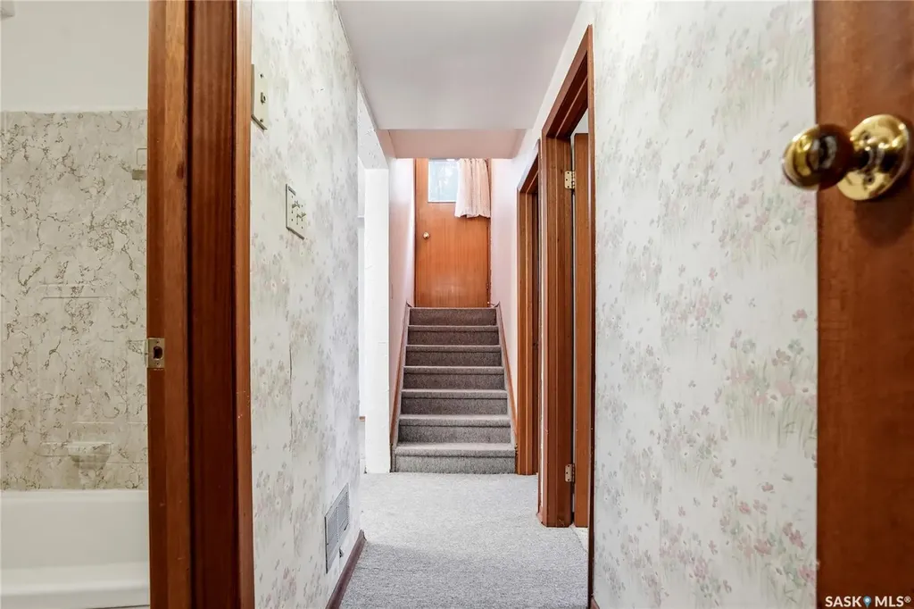 6007 4th Street Rosthern SK S0K 3R0