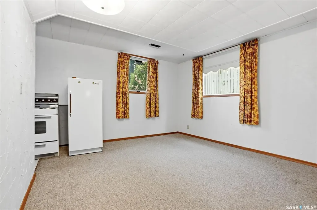 6007 4th Street Rosthern SK S0K 3R0