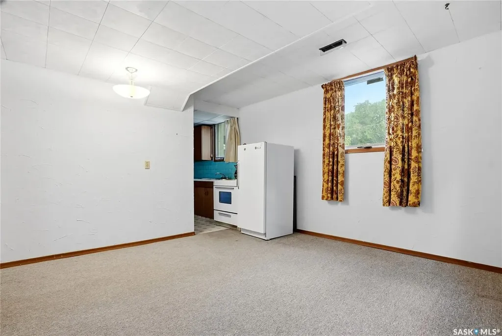 6007 4th Street Rosthern SK S0K 3R0