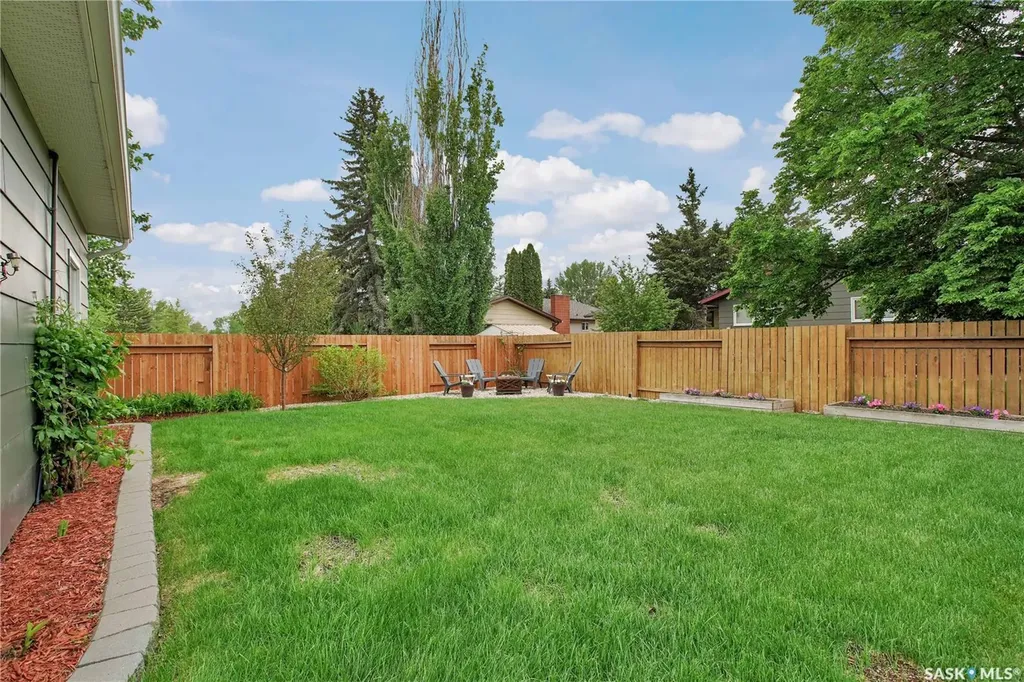 231 Roborecki Crescent Saskatoon SK S7K 5L1