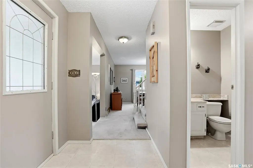 723 Candle Court Saskatoon SK S7K 4Z9