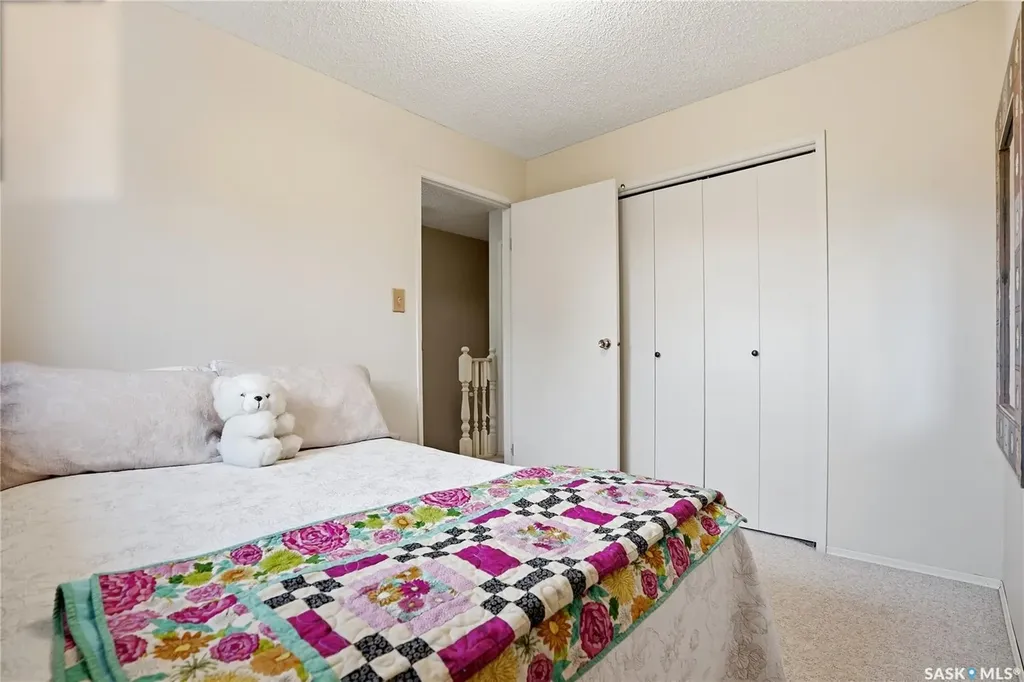 723 Candle Court Saskatoon SK S7K 4Z9