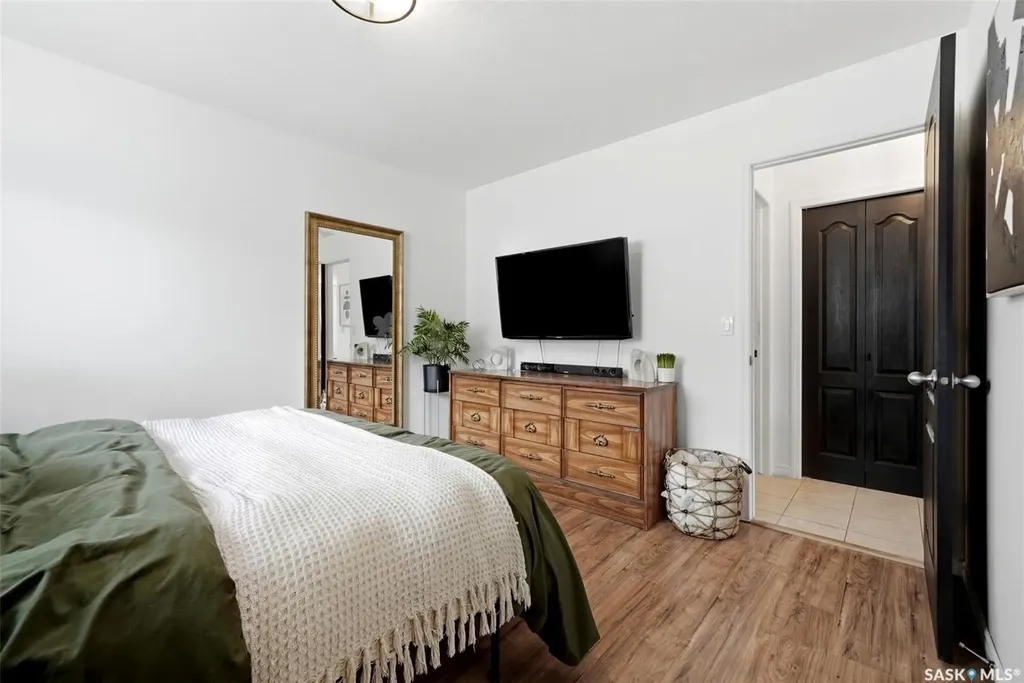 4042 Buckingham Drive Regina SK S4V 3A9