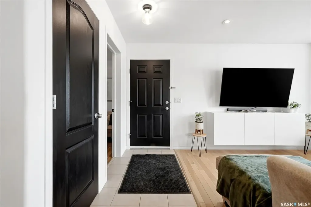 4042 Buckingham Drive Regina SK S4V 3A9