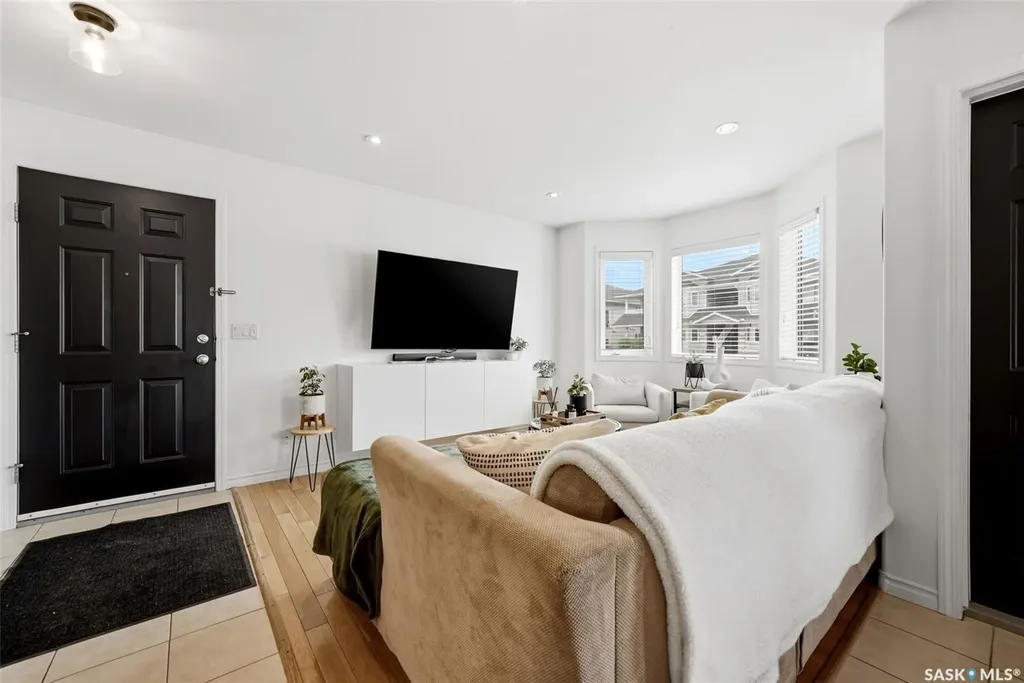 4042 Buckingham Drive Regina SK S4V 3A9