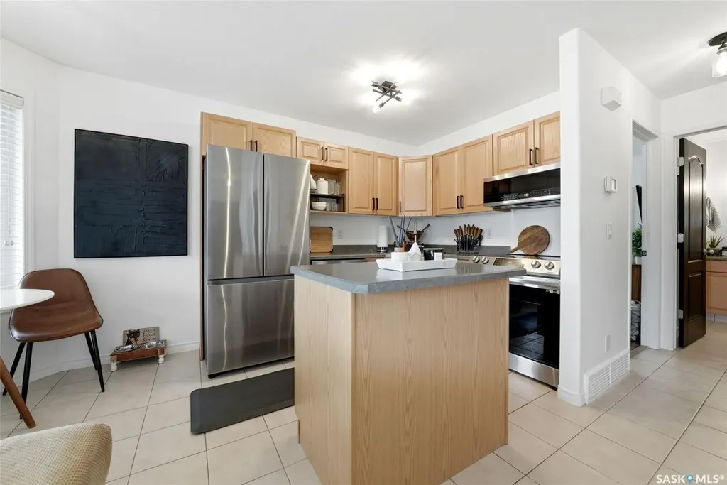 4042 Buckingham Drive Regina SK S4V 3A9