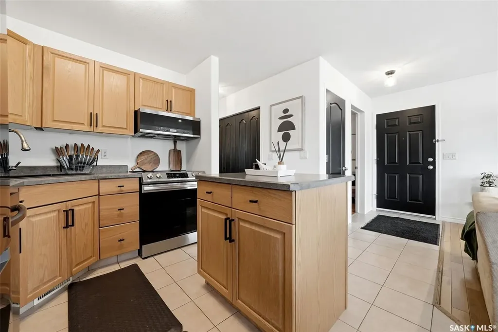 4042 Buckingham Drive Regina SK S4V 3A9
