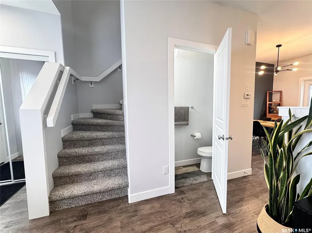 7937 Flax Avenue Regina SK S4Y 0E6