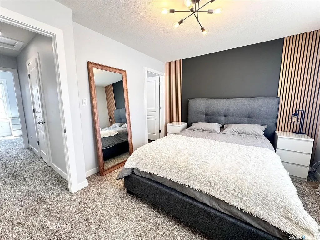 7937 Flax Avenue Regina SK S4Y 0E6
