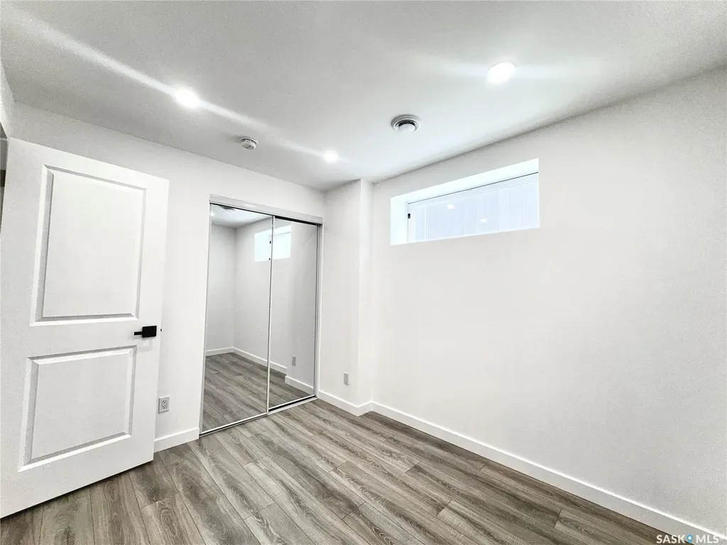 7937 Flax Avenue Regina SK S4Y 0E6