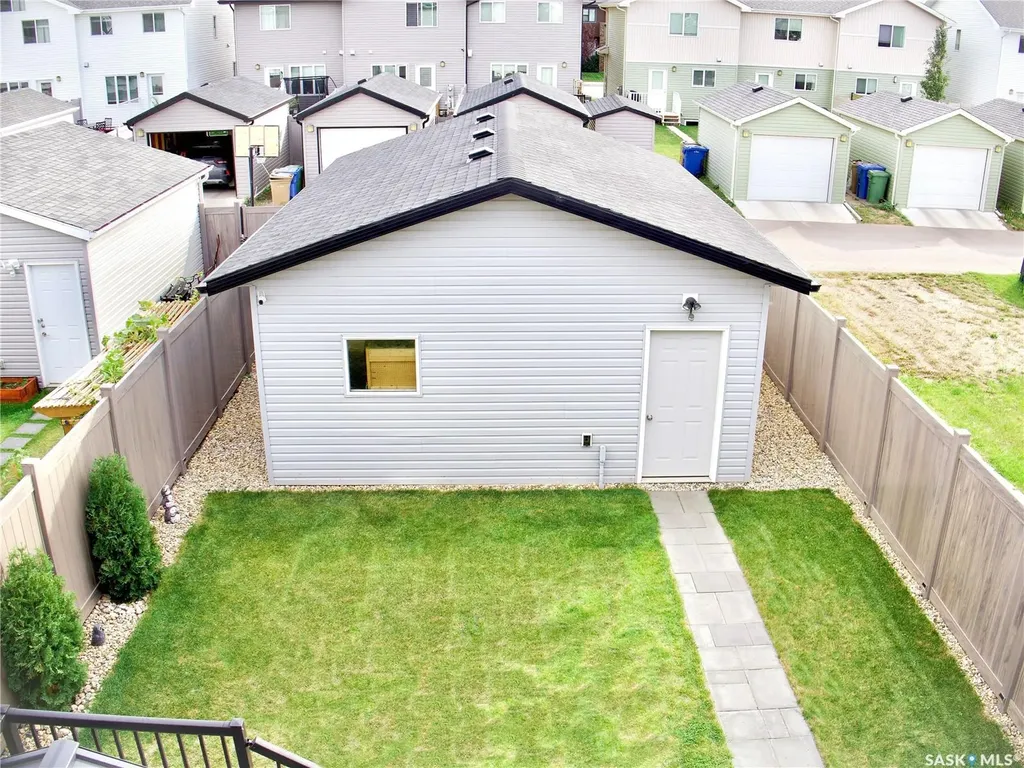 7937 Flax Avenue Regina SK S4Y 0E6