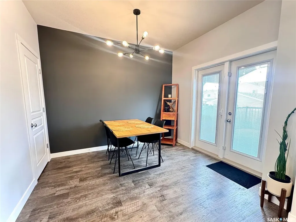 7937 Flax Avenue Regina SK S4Y 0E6