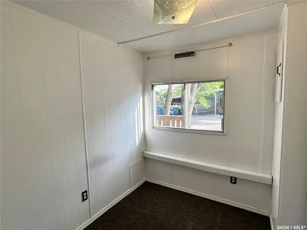 1524 Rayner Avenue Saskatoon SK S7N 1Y1