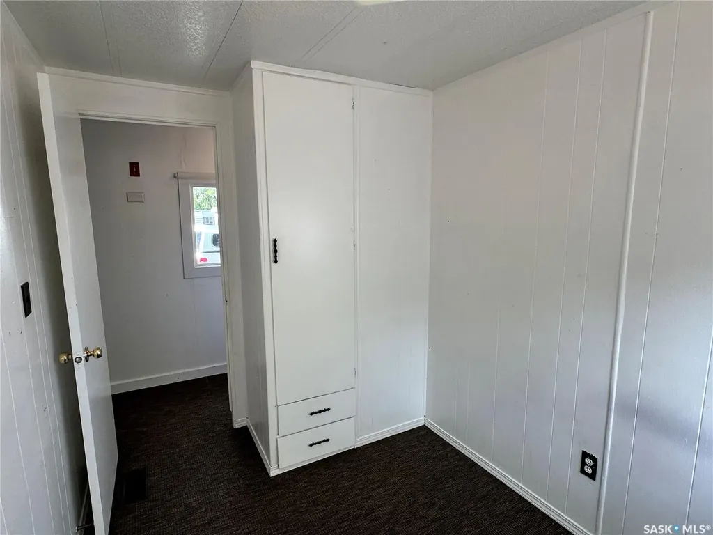 1524 Rayner Avenue Saskatoon SK S7N 1Y1