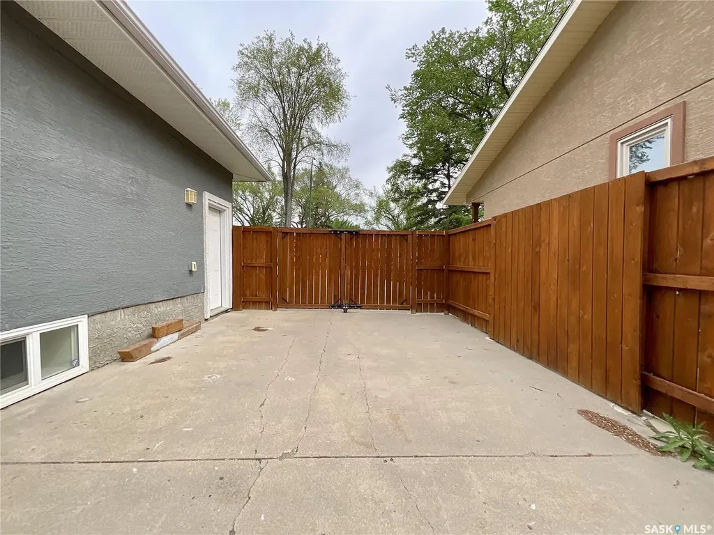 3231 Hill Avenue Regina SK S4S 0W5