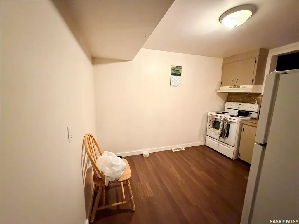 1022 110th Street North Battleford SK S9A 2H4