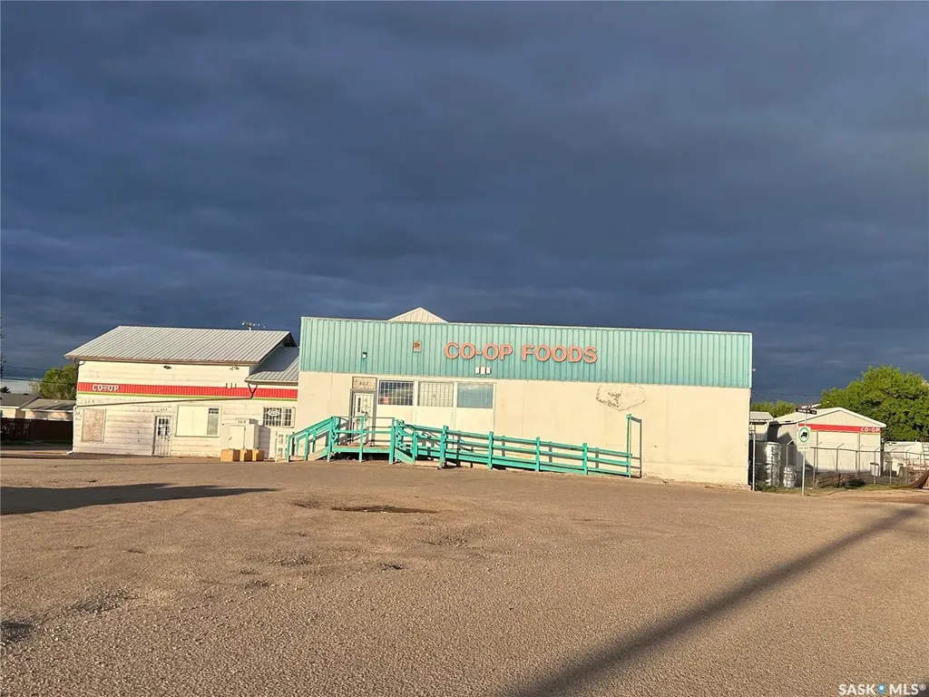 1.19 Acre Lot Railway Avenue Bethune SK S0G 0H0