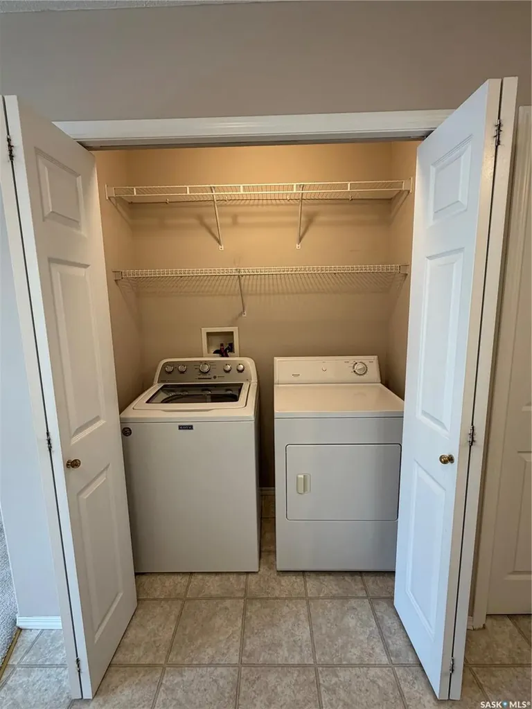 5424 Rochdale Boulevard Regina SK S4X 4M8