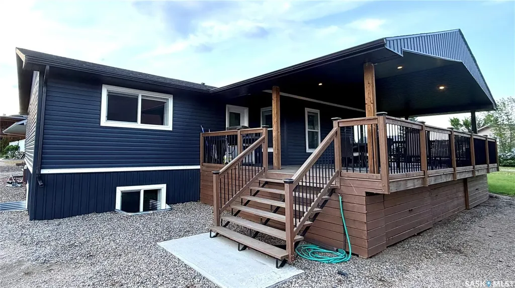 205 Ruby Drive Diefenbaker Lake SK S0L 1Z0
