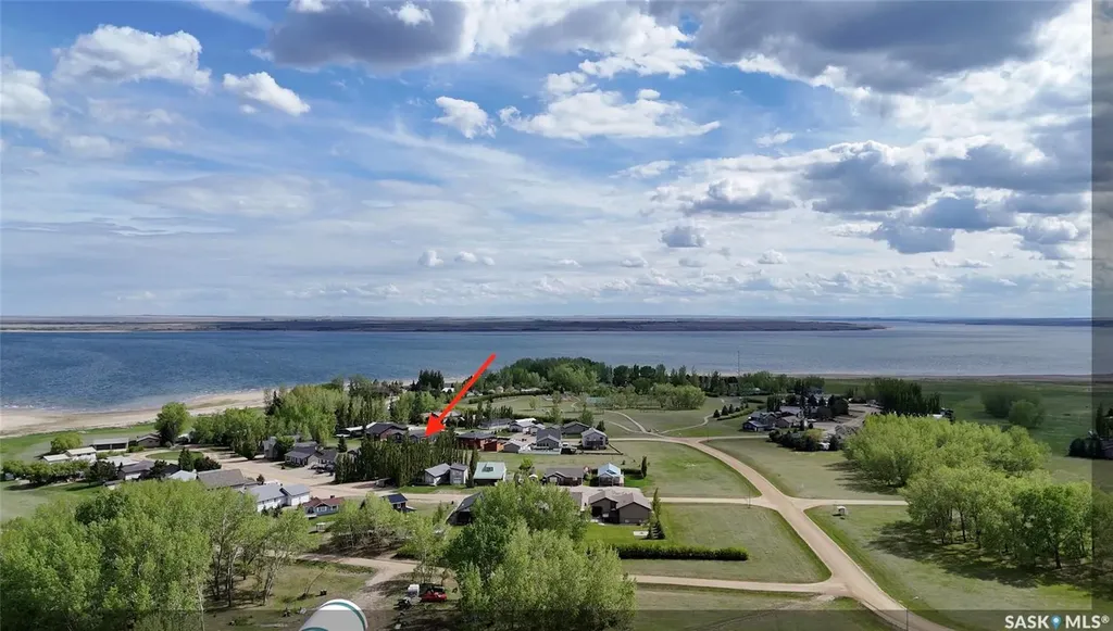 205 Ruby Drive Diefenbaker Lake SK S0L 1Z0