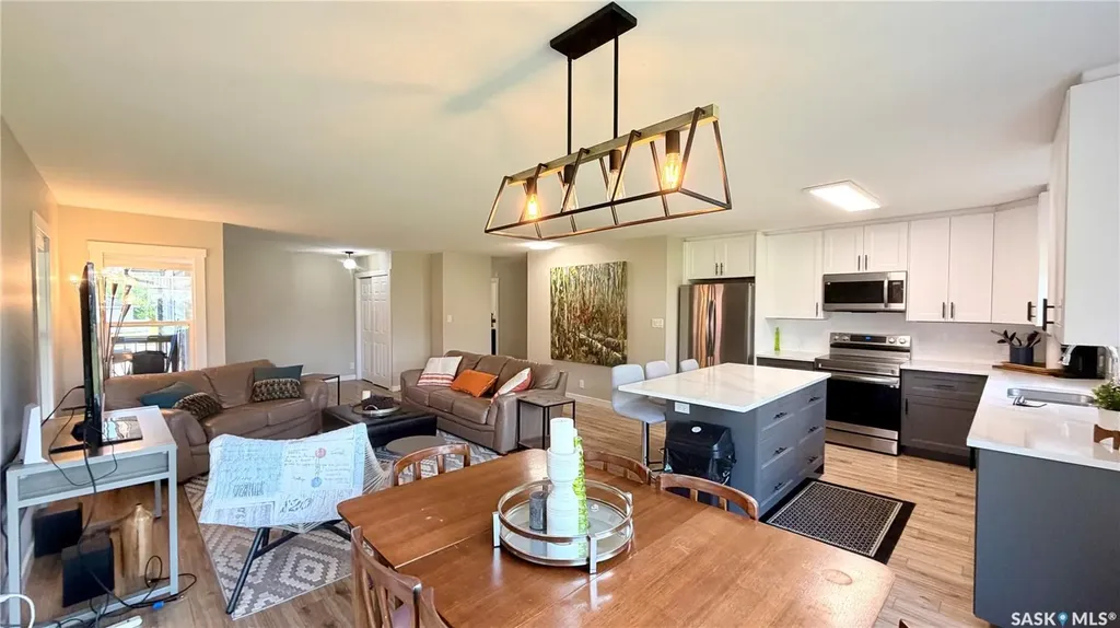 205 Ruby Drive Diefenbaker Lake SK S0L 1Z0
