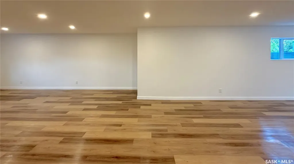 205 Ruby Drive Diefenbaker Lake SK S0L 1Z0