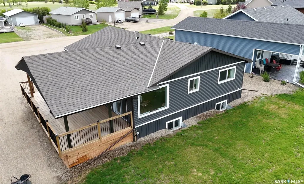 205 Ruby Drive Diefenbaker Lake SK S0L 1Z0
