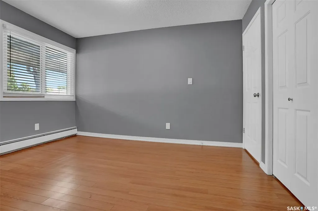 960 Assiniboine Avenue E Regina SK S4V 2P8