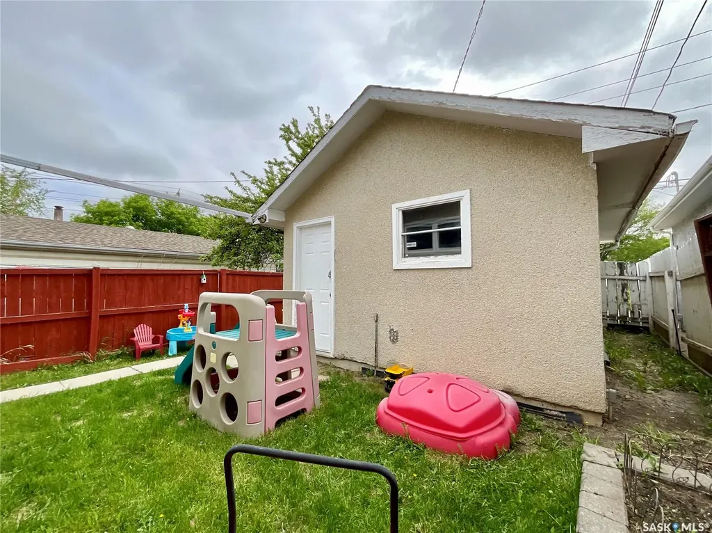 409 Cornwall Street Regina SK S4R 2G9