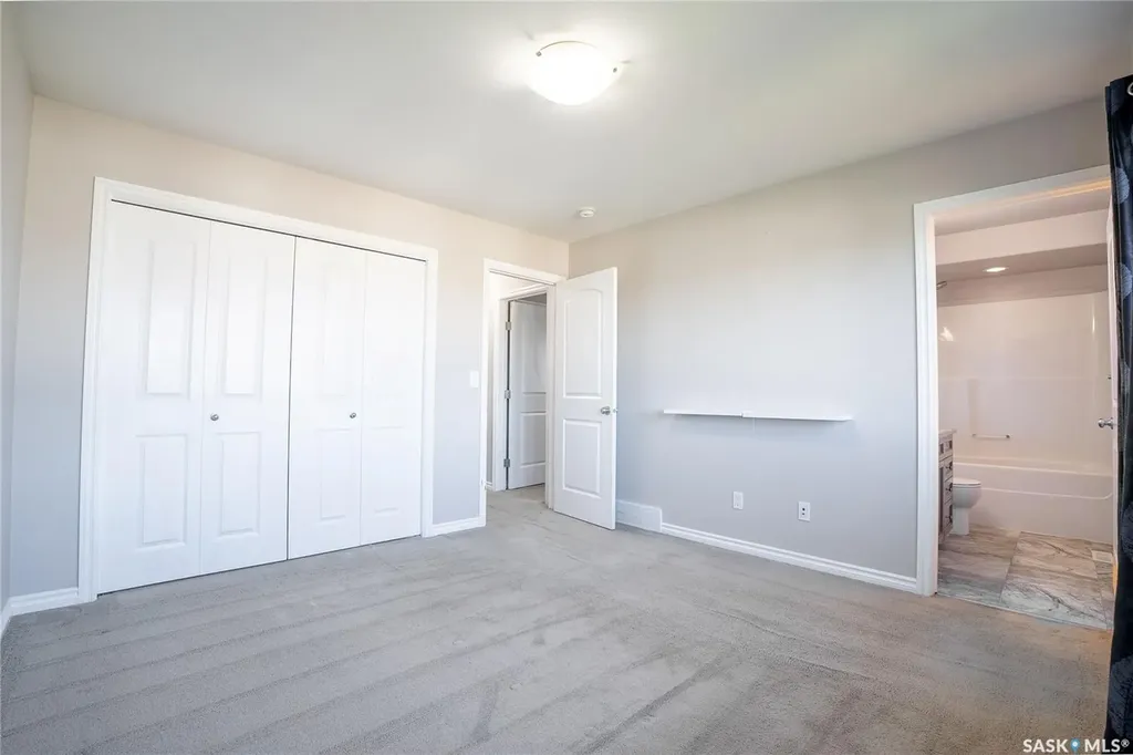 334 Dickson Crescent Saskatoon SK S7T 0T8