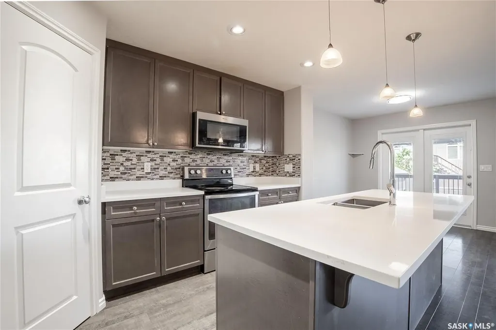 334 Dickson Crescent Saskatoon SK S7T 0T8