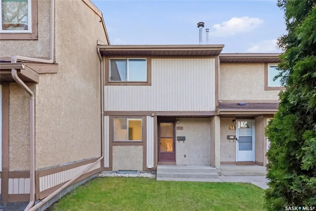 1128 Mckercher Drive Saskatoon SK S7H 4Y7