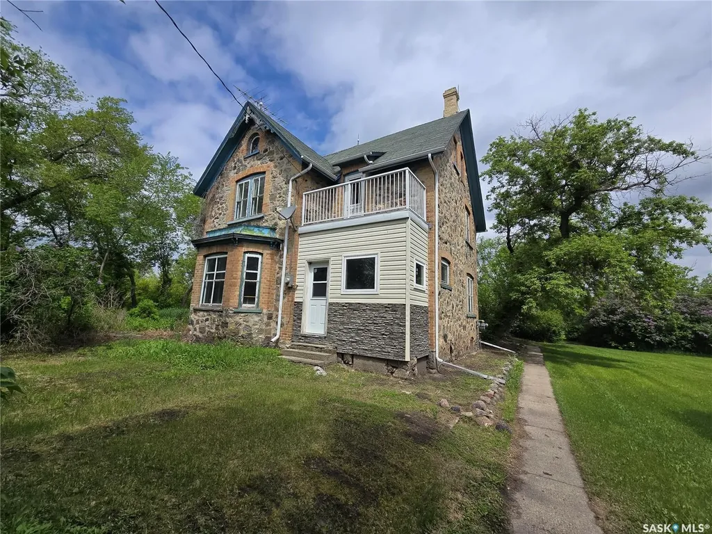 934 Main Street Broadview SK S0G 0K0