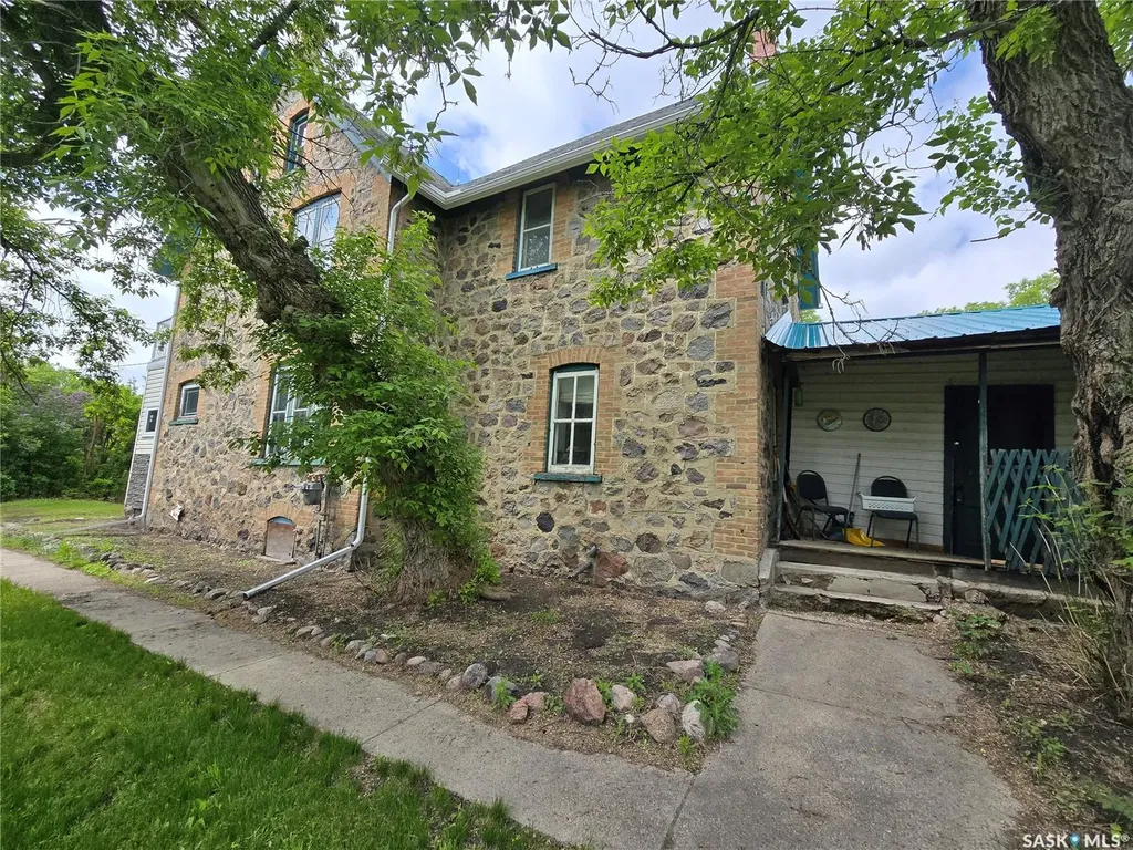 934 Main Street Broadview SK S0G 0K0