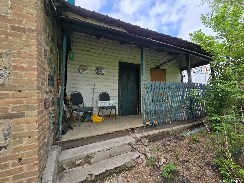 934 Main Street Broadview SK S0G 0K0