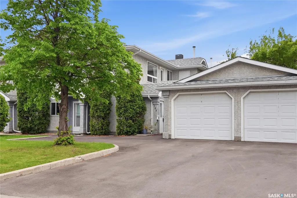 615 Perehudoff Crescent Saskatoon SK S7N 4K6
