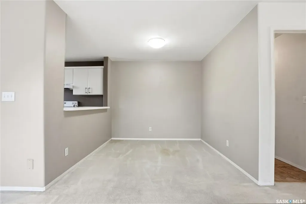 615 Perehudoff Crescent Saskatoon SK S7N 4K6