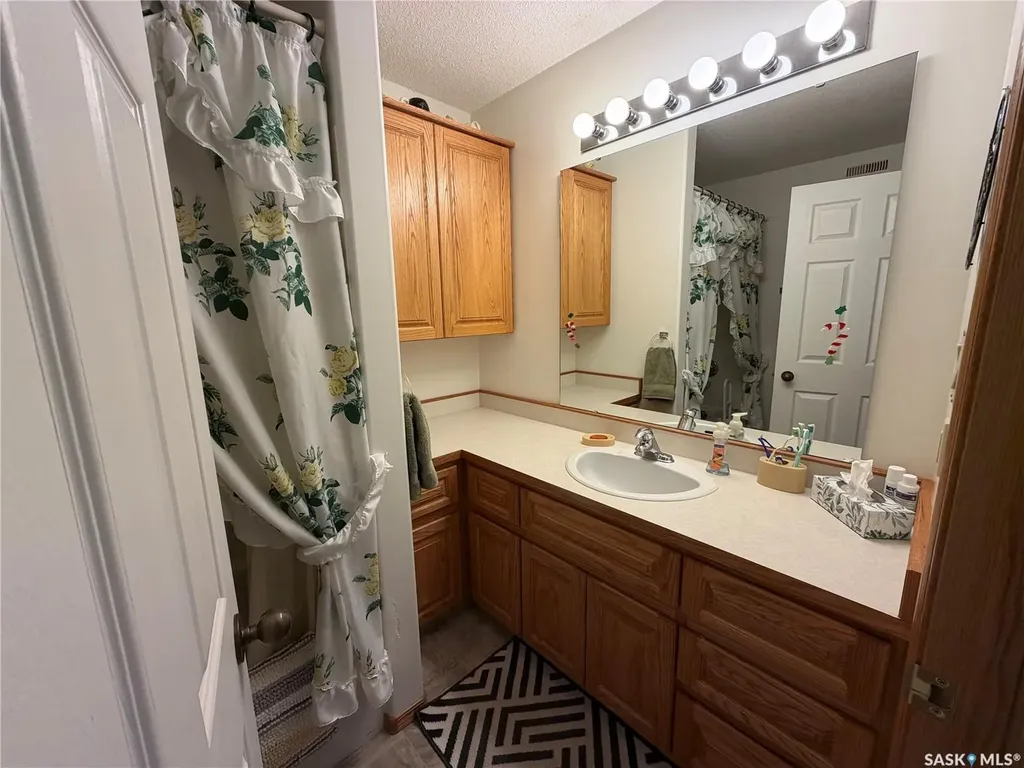 126 Moose Mountain Place Moosomin SK S0G 3N0