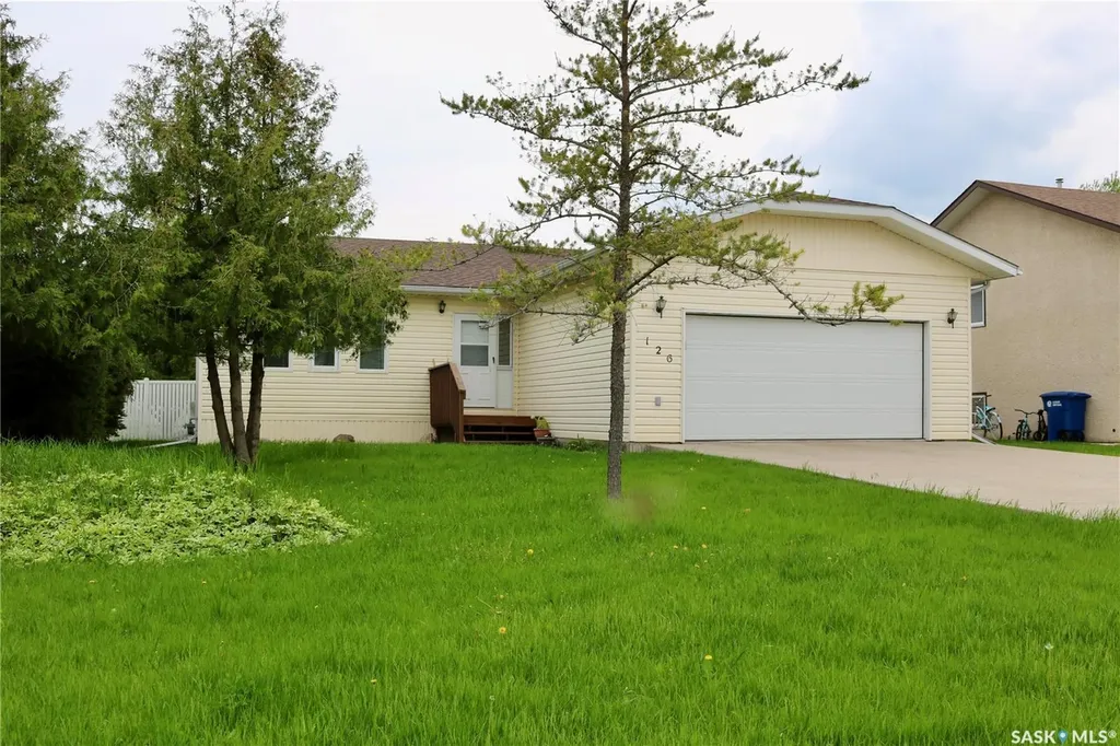 126 Moose Mountain Place Moosomin SK S0G 3N0