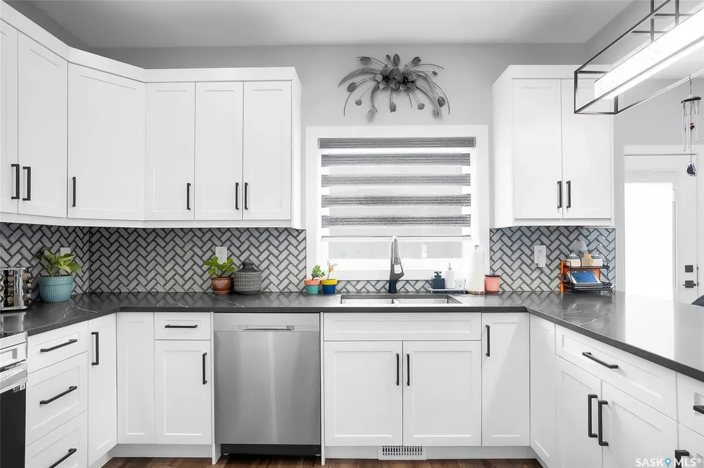 763 Delainey Court Saskatoon SK S7V 1P9