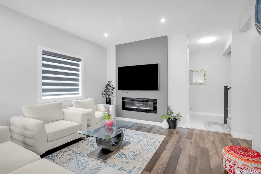 763 Delainey Court Saskatoon SK S7V 1P9