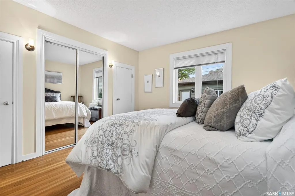 1030 1st Avenue NW Moose Jaw SK S6H 3N2