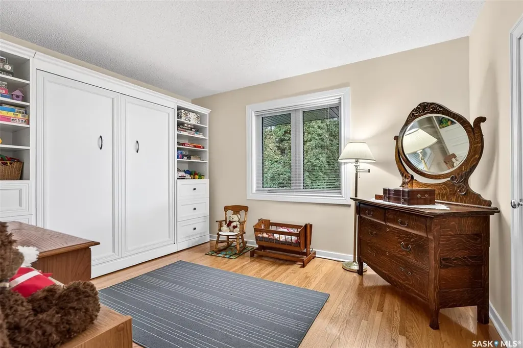 1030 1st Avenue NW Moose Jaw SK S6H 3N2