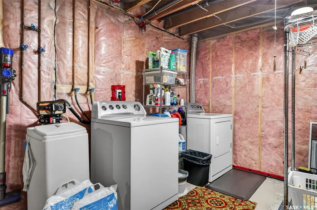 1030 1st Avenue NW Moose Jaw SK S6H 3N2