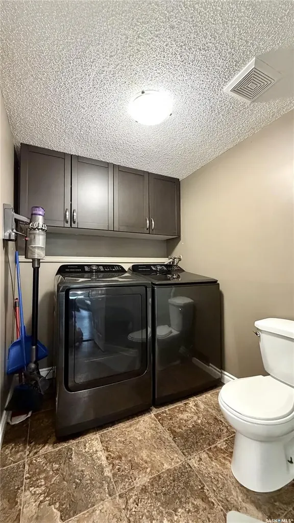 515 Nemeiben Road Saskatoon SK S7J 5G6