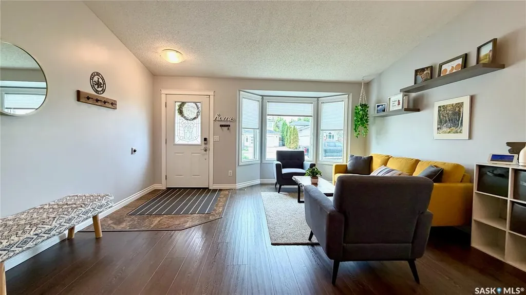 515 Nemeiben Road Saskatoon SK S7J 5G6
